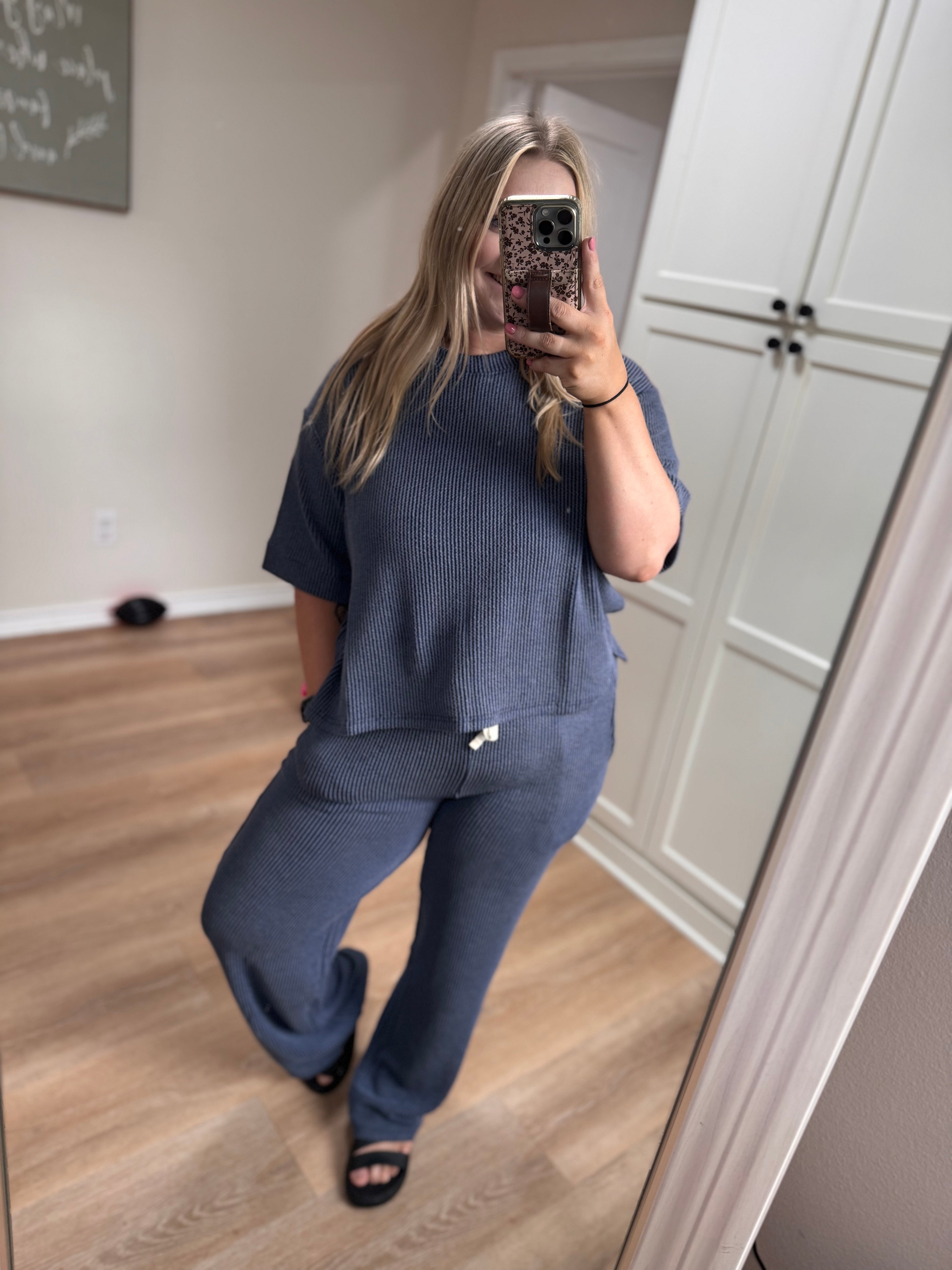 Easy Living Lounge Set in Navy