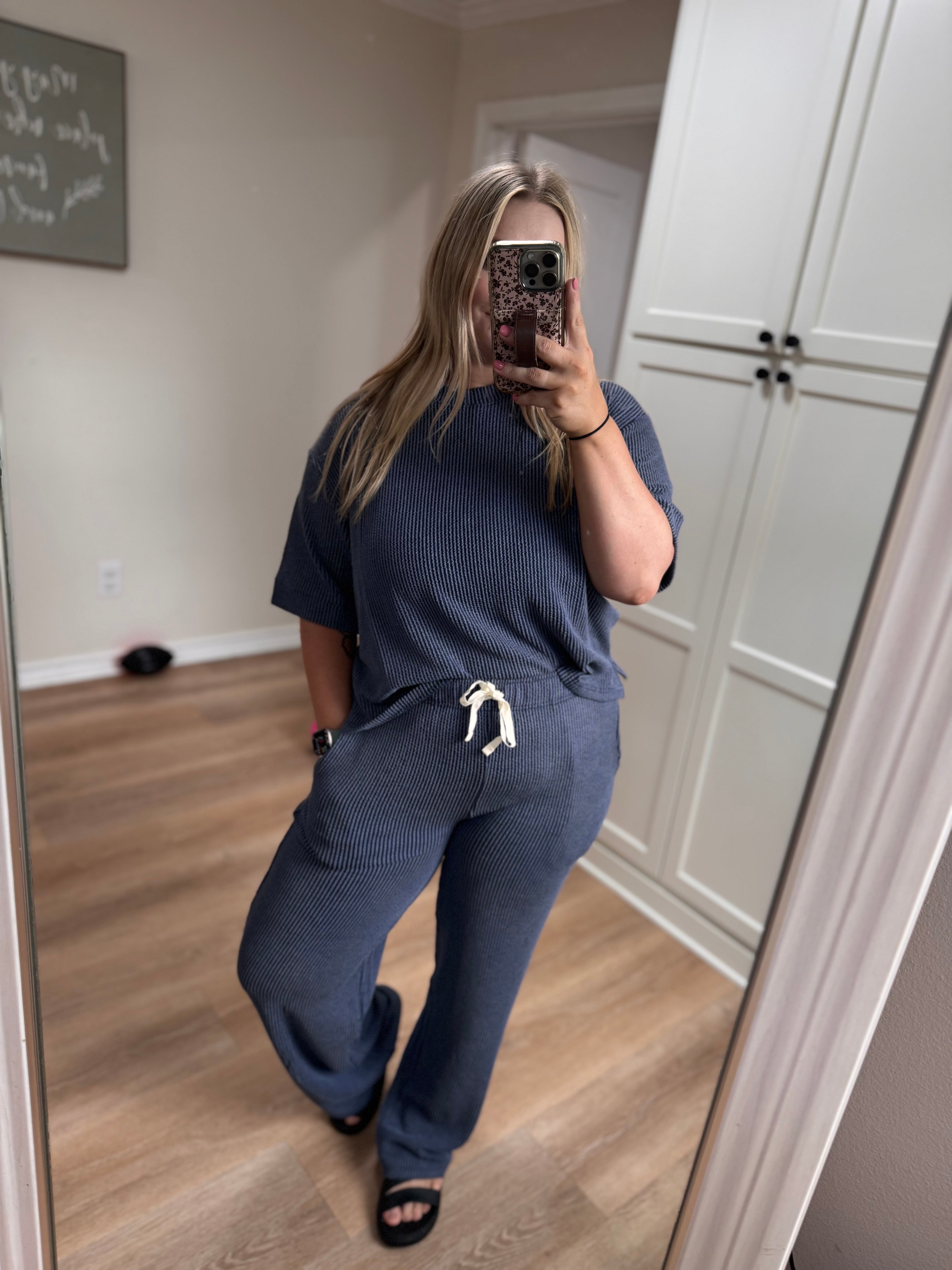 Easy Living Lounge Set in Navy