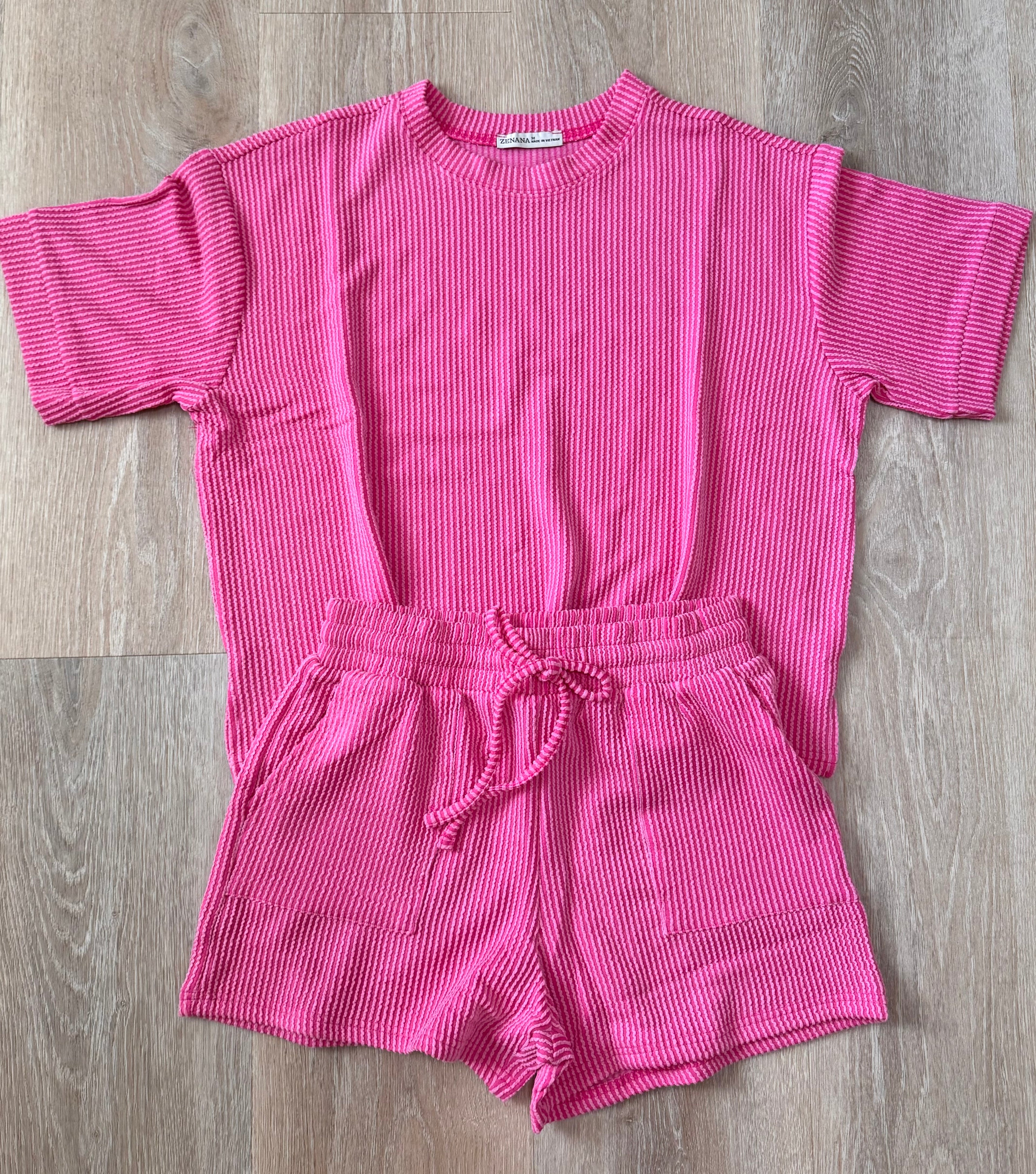 Everyday Comfort Lounge Set in Raspberry